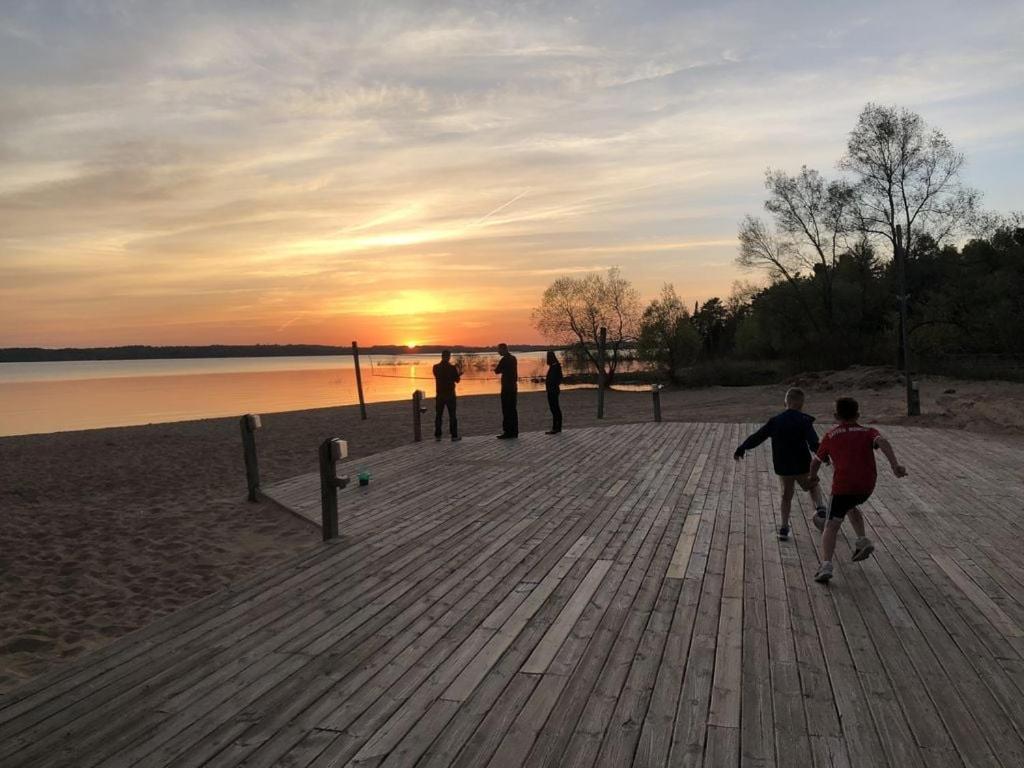 Gorgeous 2 Bedroom Lake View Condo トラバーズ・シティ エクステリア 写真