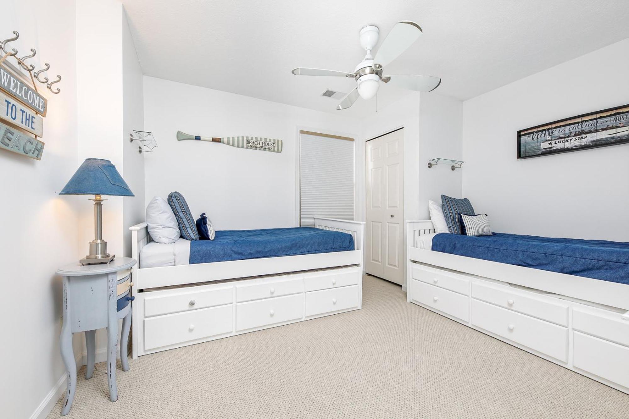 Gorgeous 2 Bedroom Lake View Condo トラバーズ・シティ エクステリア 写真